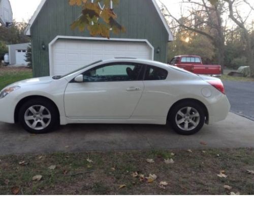 2008 nissan altima coupe