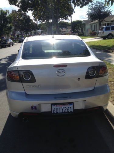 2006 mazda 3 metallic silver clean title 95k miles good condition