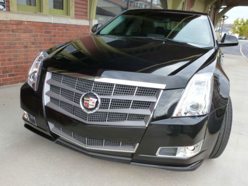 2009 cadillac cts all wheel drive- every option! factory warranty included! mint