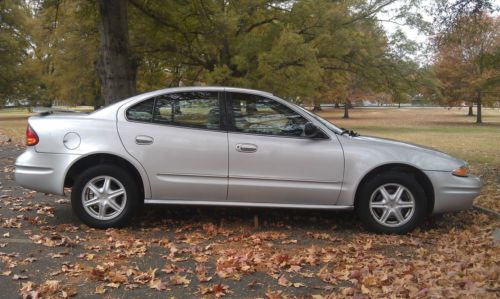 2003 oldsmobile alero gl1 sedan