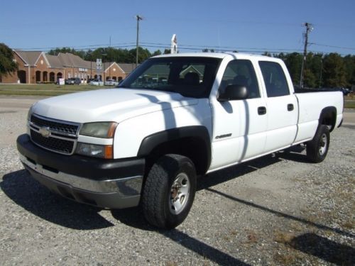 2005 chevrolet 2500 crew cab 6.0 liter great condition