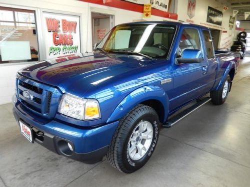 4x4 4dr extended cab 4.0l cd jump seats running boards rubber floor alloy wheels