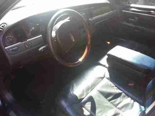 2006 Lincoln Town Car Signature Sedan 4-Door 4.6L  Black Black, US $6,995.00, image 6