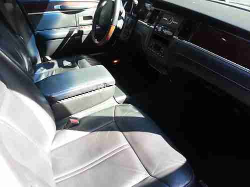 2006 Lincoln Town Car Signature Sedan 4-Door 4.6L  Black Black, US $6,995.00, image 10