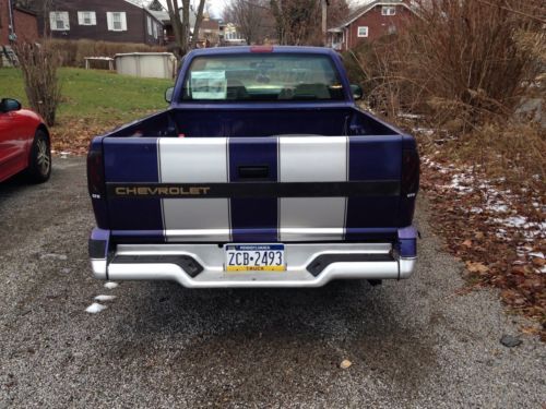 1994 chevrolet s10 ls standard cab pickup 2-door 4.3l