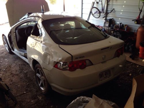 Wrecked not salvage acura rsx type s rolling chassis completely gutted read!