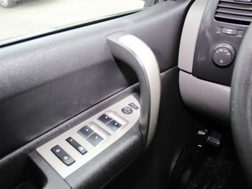 4.8L V8 LS Texas Edition Bedliner Running Boards Tow Package OnStar 20in Rims CD, image 21