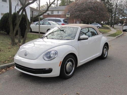 2013 volkswagen beetle base convertible 2-door 2.5l