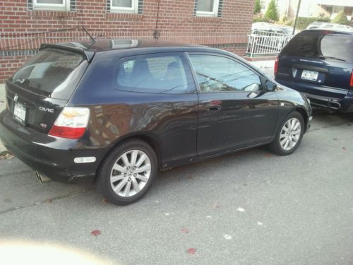 2004 honda civic si hatchback 3-door, 2.0l engine, low mileage!!!!! 78,000 miles