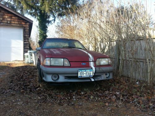 1992 ford mustang gt hatchback 2-door 5.0l