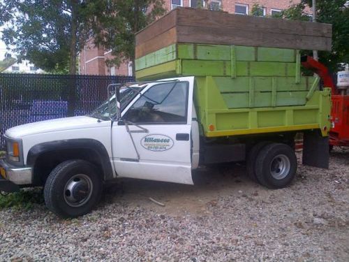 1994 gmc sierra 3500 4x4 5.7 2/3 yard dump w/ snow plow