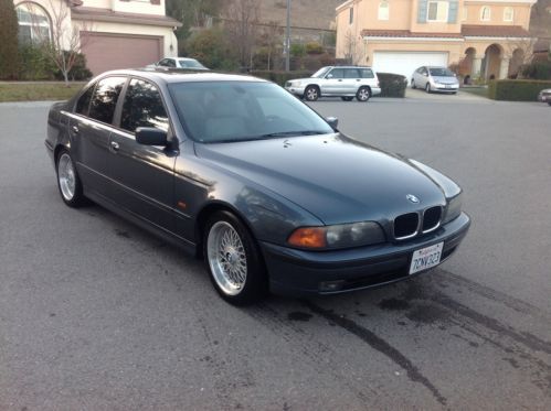 Bmw, 528i, 4-door, 5 series