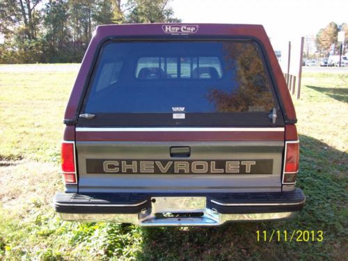 1992 Chevrolet S-10 Pickup w/ Cap 5 Speed Manual Low Mileage, image 5