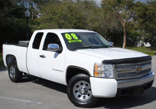 08 silverado 1500 lt1 ext, box 2wd extended cab  4.3l v6, aut trans, no reserve.