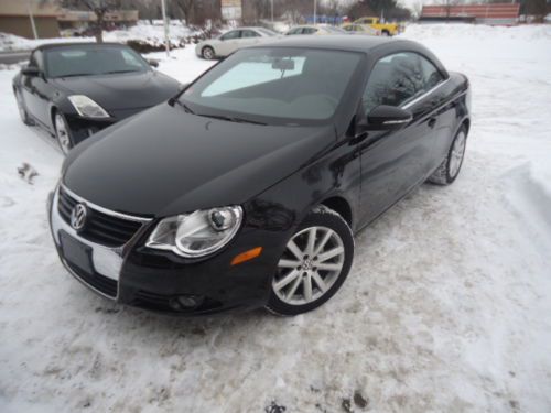 2011 volkswagen eos komfort convertible 2-door 2.0l