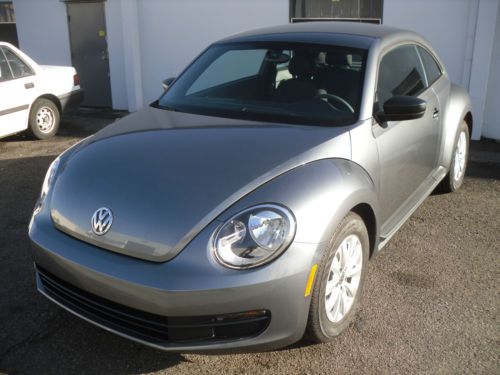 2014 volkswagen beetle 2.5l  $ 17495 obo