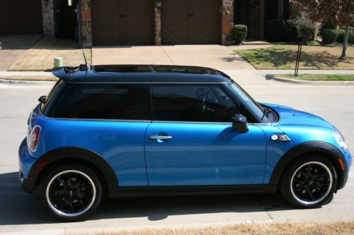 2010 mini cooper s turbo hatchback 2-door 1.6l