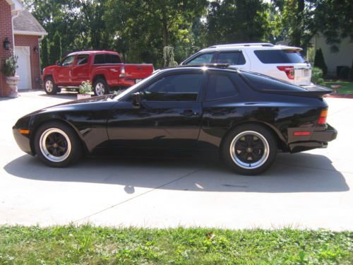 1986 porsche 944 turbo low mile very nice !!