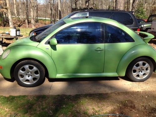 2002 volkswagen beetle gls hatchback 2-door 2.0l