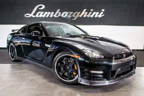 Black edition+nav+rr cam+bluetooth+bose+carbon fiber wing + awd