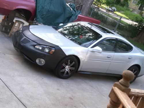 2004 pontiac grand prix gtp sedan 4-door 3.8l