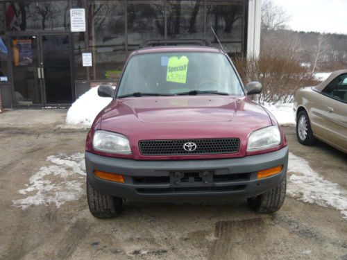 1997 toyota rav4 base sport utility 4-door 2.0l