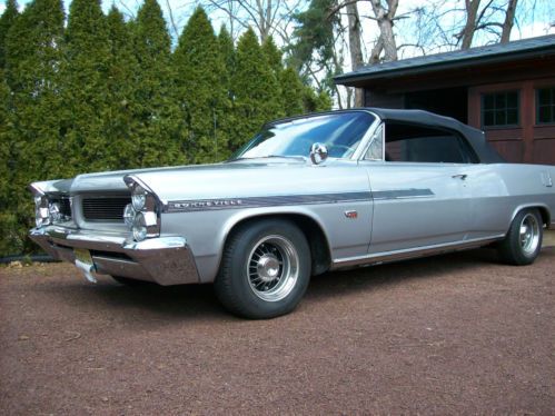 63 bonneville convertable , 56,000 original miles , bucket seats