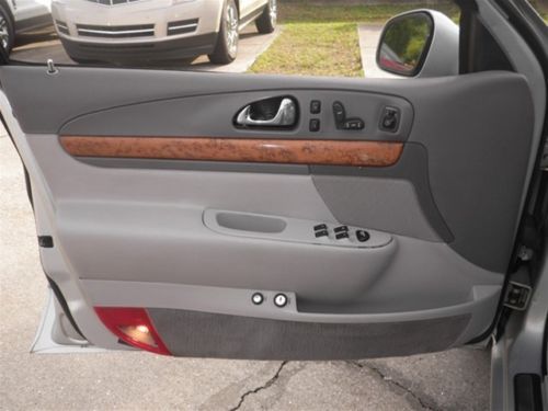 Lincoln Continental Executive - Silver w/Grey Leather interior, US $5,988.00, image 9