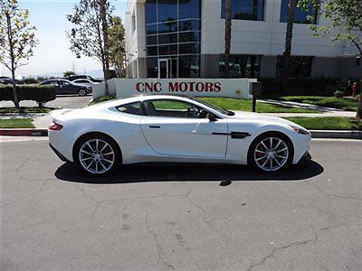 2014 aston martin vanquish only 523 miles / loaded / morning frost / stunning