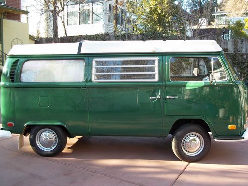 1971 volkswagen bus/vanagon campmobile