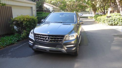 Like new 2012 mercedes ml350