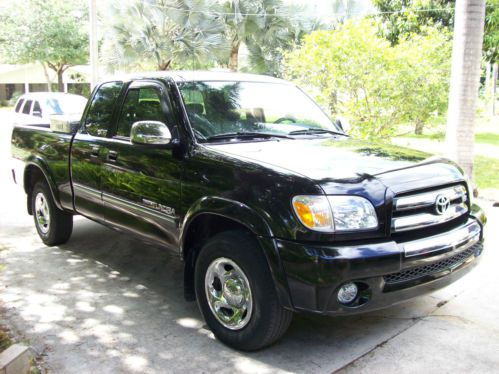 2005 toyota tundra sr5 extended cab pickup 4-door 4.7l