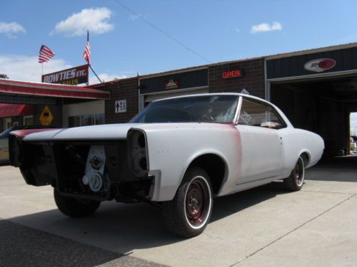 1966 pontiac tempest custom - 2 door hardtop