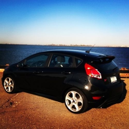 2014 ford fiesta st hatchback 4-door 1.6l - 3m vehicle wrap