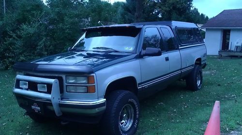 '97 gmc sierra sle 4x4 z71, 350 ext cab 8' bed, 3" lift 33" tires, hitch, cap