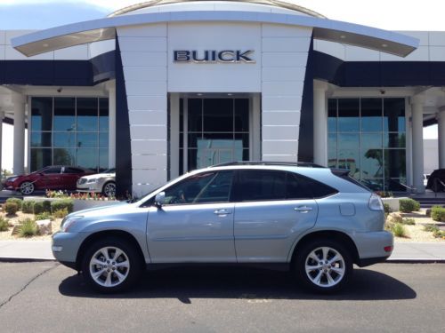 Moonroof, navigation, backup camera, clean carfax, loaded!!  better hurry!