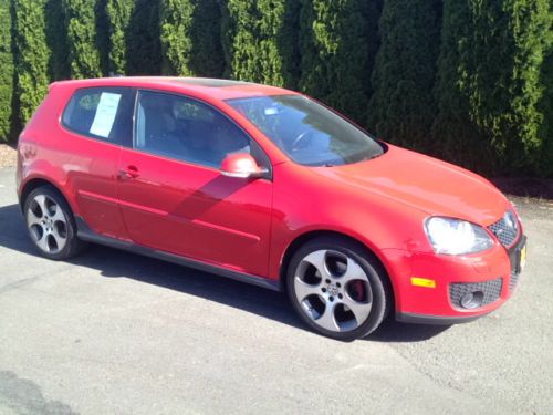 Gti 2.0 liter turbo, automatic, moon roof, cd changer, alloys