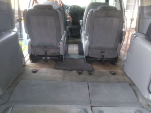 2006 Dodge Grand Caravan SE Mini Passenger Van 4-Door 3.3L, image 19