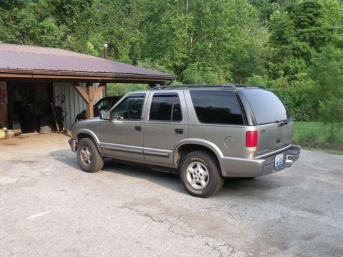 2000 chevrolet s10 blazer 4door 4wd