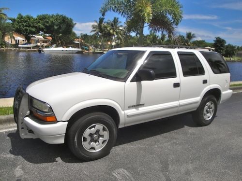 05 chevrolet blazer 4x4*1 own*service history since new*ex cond*low reserve*74k