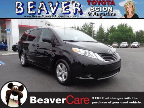 2013 toyota sienna le