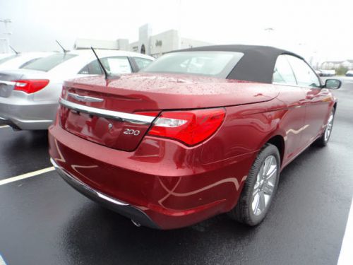 2014 Chrysler 200 Touring, US $30,620.00, image 3