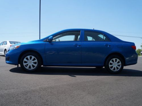 2010 toyota corolla le