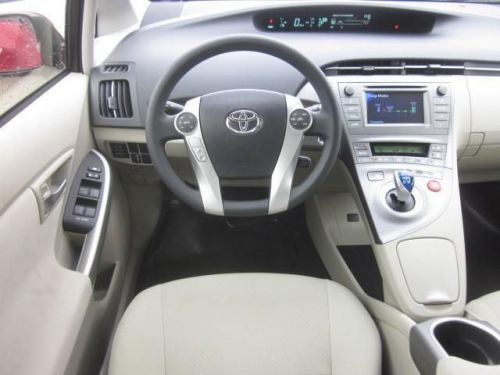 2014 Toyota Prius Two, US $25,235.00, image 4