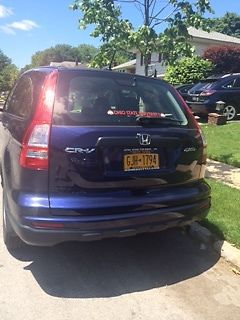 Awd, a/c, power windows, am/fm/mp3, alarm, navy blue/grey 34000 miles