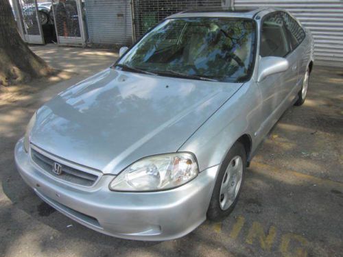 New trade ex only 99000miles 99000miles power sunroof runs fantastic warrantee
