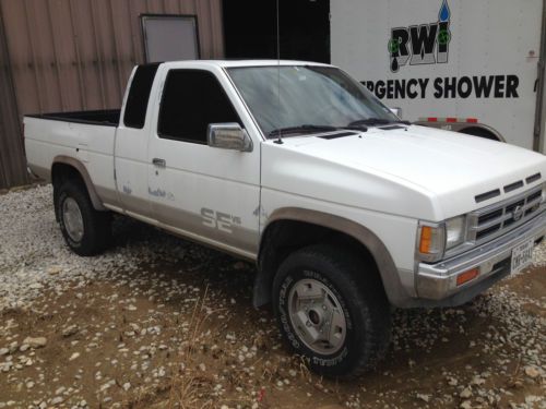 1991 nissan se-5 4x4 automatic pickup