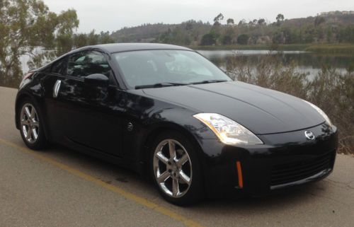 Black 2003 350z 6 speed 3.5 litre clear vinyl wrapped low mile (&lt; 34k)