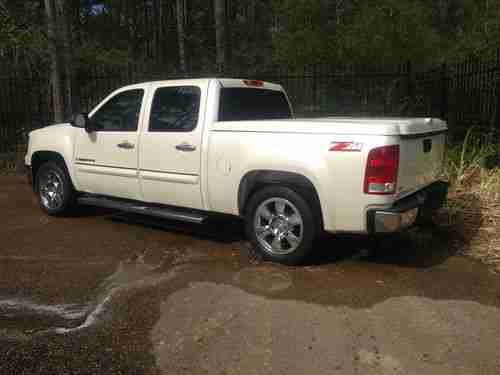 2009 GMC Sierra 1500 SLT crew cab Z71 white diamond edition, loaded, 2x4, US $25,900.00, image 3