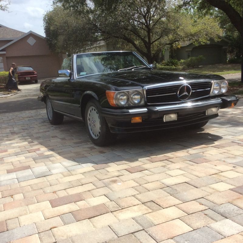 Purchase used 1987 Mercedes-Benz SL-Class 560SL in Saint ...